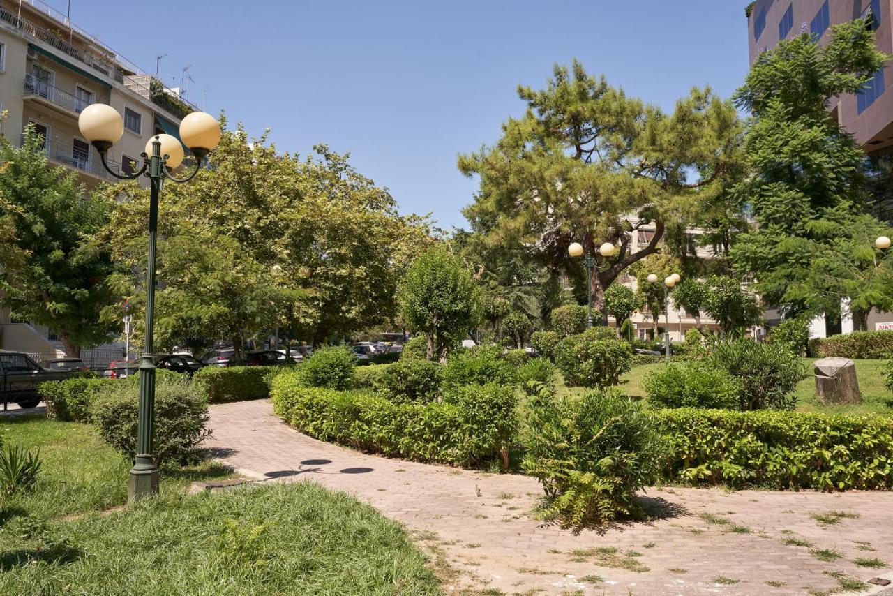 Urban Heights 3Bd Apt, Next To Hilton Athens Exterior photo